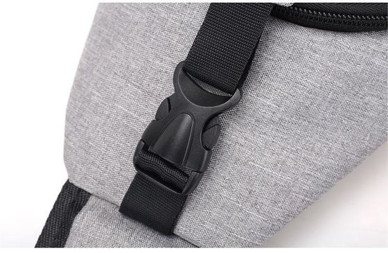지퍼 닫기 캔버스 USB 충전 단거리 여행용 남성용 안티 도둑질 가슴 가방
