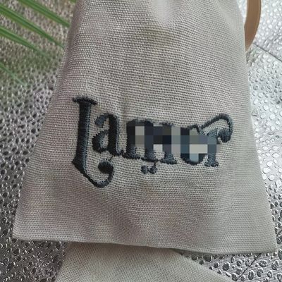 맞춤 로고 린 쥬트 드래싱 스턴 가방 보석 및 디지털 저장용으로 완벽 재사용