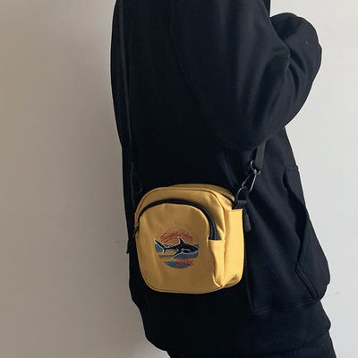 패션 캔버스 메신저 가방 매일 생활 긴 스트립 및 OEM / ODM 허용