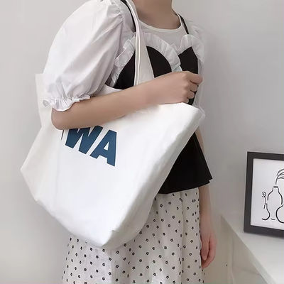 환경 친화적 인 접이식 디자인과 인쇄 패턴이있는 사용자 지정 토트 쇼핑 가방