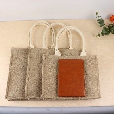 맞춤형 인쇄 로고와 가죽 손잡이가 있는 환경 친화적 인 유트 쇼핑 가방